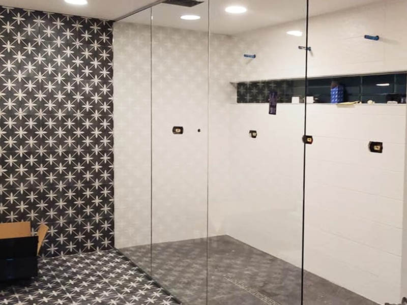 Custom Mirror Fabrication Tampa FL